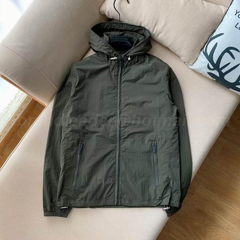 Moncler Men's Outwear 405